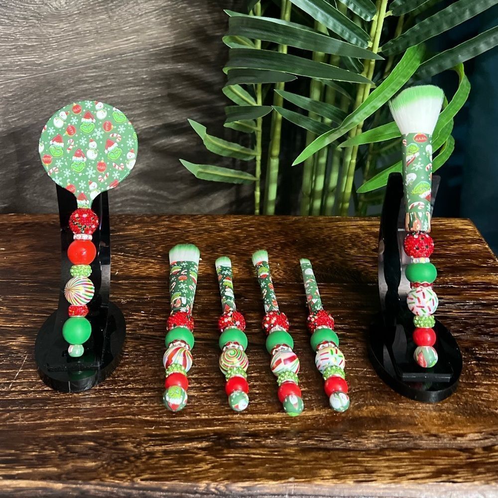 Christmas Grinch Themed Hand-Made Five Custom Beaded Makeup Brushes and Mirror.
